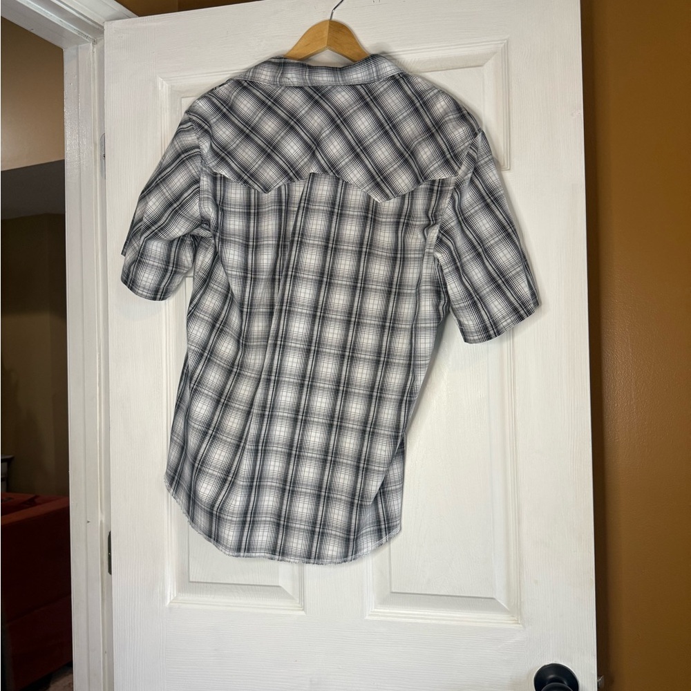 Wrangler Black and White Casual Button Down Shirt